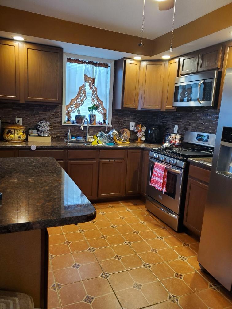 Clean home kitchen house cleaning